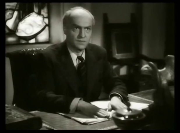 André Carnège dans Huit hommes dans un château (1942) de Richard Pottier