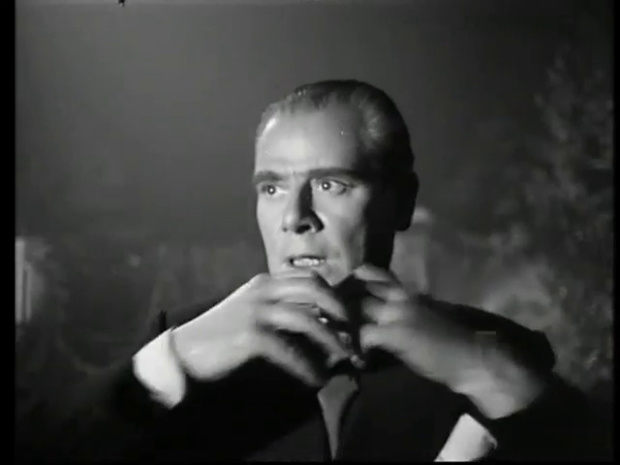 Marcel Herrand dans le film Le mystère de la chambre jaune (1949) de Henri Aisner