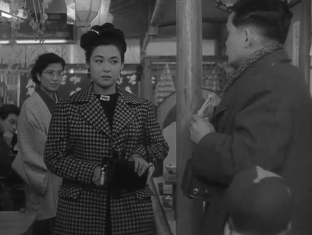 Ayako Wakao dans 赤線地帯 (La rue de la honte,1956) de 溝口 健二 (Kenji Mizoguchi)