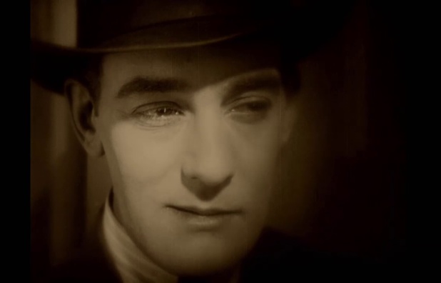 L'acteur Warwick Ward dans le film muet allemand Varieté (Variétés, 1925) de Ewald André Dupont