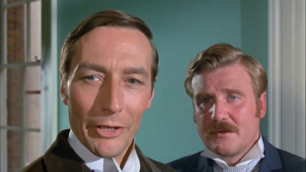 John Neville et Donald Huston dans A study in terror (Sherlock Holmes contre Jack l'éventreur, 1965) de James Hill