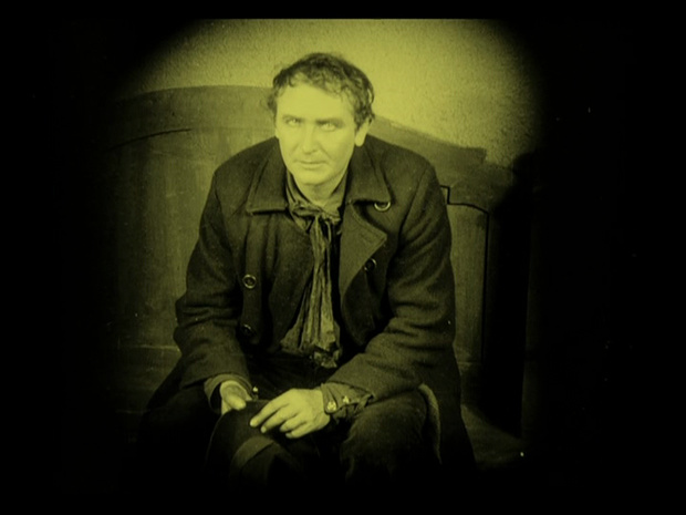L'acteur Eugen Klöpfer dans le film muet allemand Schlagende Wetter (Grisou, 1923) de Karl Grune