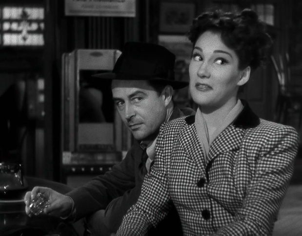 Ray Milland et Doris Dowling dans le film américain The lost weekend (Le poison, 1945) de Billy Wilder