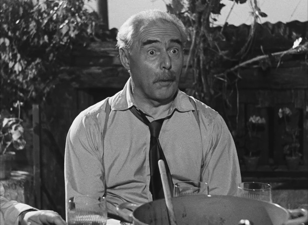 Camille Guérini dans le film Gas-oil (1955) de Gilles Grangier Camille Guérini dans le film Gas-oil (1955) de Gilles Grangier