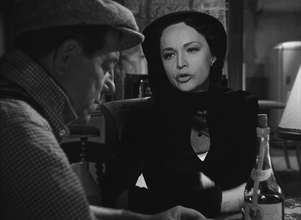L'actrice Ginette Leclerc dans Gas-oil (1955) de Gilles Grangier