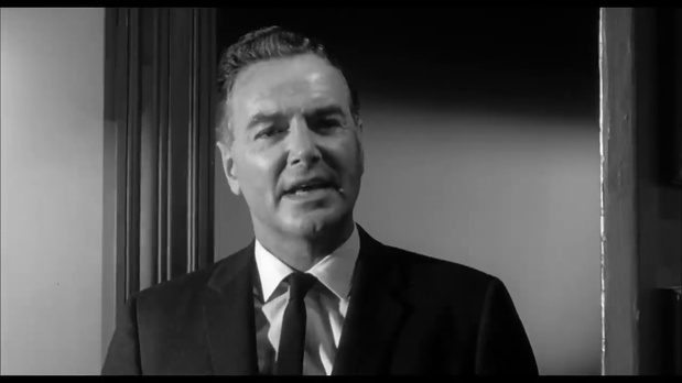John Sutton dans le thriller américain The bat (Le masque, 1959) de Crane Wilbur