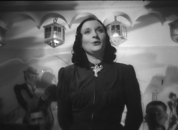 La chanteuse/actrice Lucienne Delyle dans Le bienfaiteur (1942) de Henry Decoin