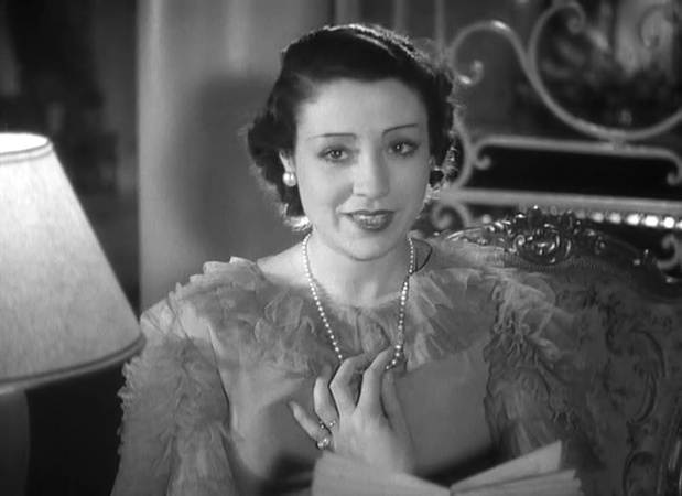 Mireille Perrey dans le film Jim La Houlette (1935) d'André Berthomieu Mireille Perrey dans le film Jim La Houlette (1935) d'André Berthomieu