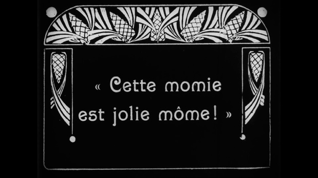 Intertitre dans le film muet Tut-Ank-Amen (1923) de Raymond Frau Intertitre dans le film muet Tut-Ank-Amen (1923) de Raymond Frau
