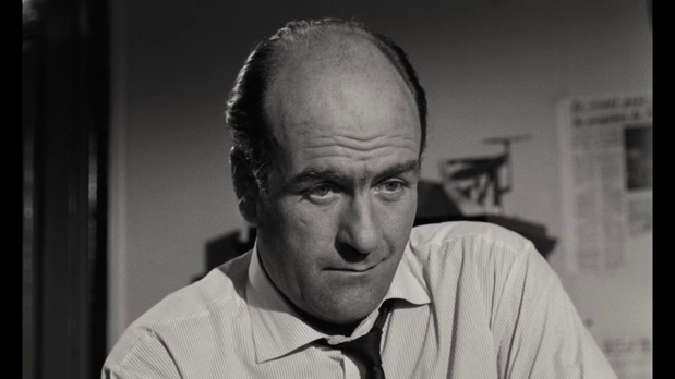 Christian Barbier dans le film policier Lucky Jo (1964) de Michel Deville Christian Barbier dans le film policier Lucky Jo (1964) de Michel Deville