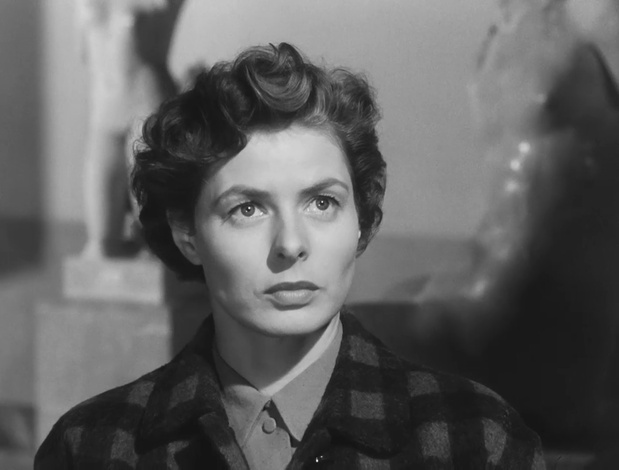Ingrid Bergman dans le film franco-italien Viaggio in Italia (Voyage en Italie, 1954) de Roberto Rossellini Ingrid Bergman dans le film franco-italien Viaggio in Italia (Voyage en Italie, 1954) de Roberto Rossellini