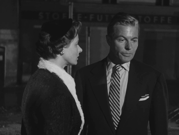 Ingrid Bergman et Kurt Kreuger dans La paura (La peur, 1954) de Roberto Rossellini Ingrid Bergman et Kurt Kreuger dans La paura (La peur, 1954) de Roberto Rossellini