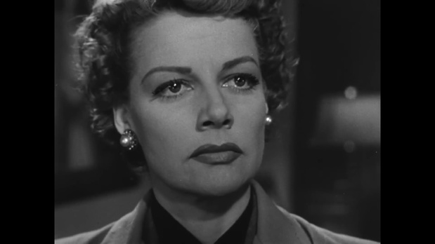 Ann Sheridan dans le film noir Woman on the run (Dans l'ombre de San Francisco, 1950) de Norman Foster