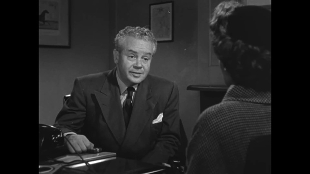 Steven Geray dans le film policier américain Woman on the run (Dans l'ombre de San Francisco, 1950) de Norman Foster