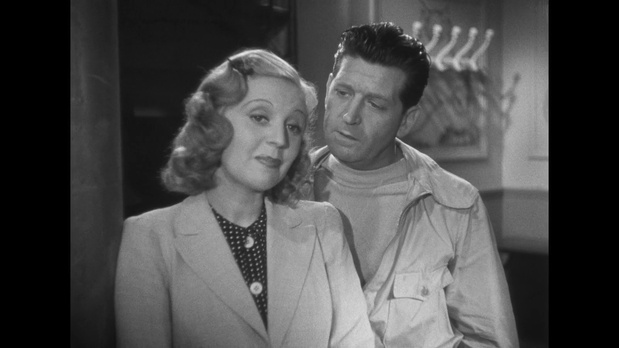 Meg Lemonnier et Albert Préjean dans la comédie Pour le maillot jaune (1940) de Jean Stelli
