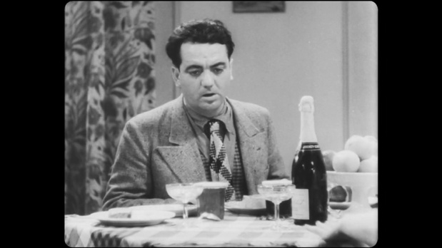 Raymond Cordy dans le film comique français Attendez ... chauffeur ! (1933) Raymond Cordy dans le film comique français Attendez ... chauffeur ! (1933)