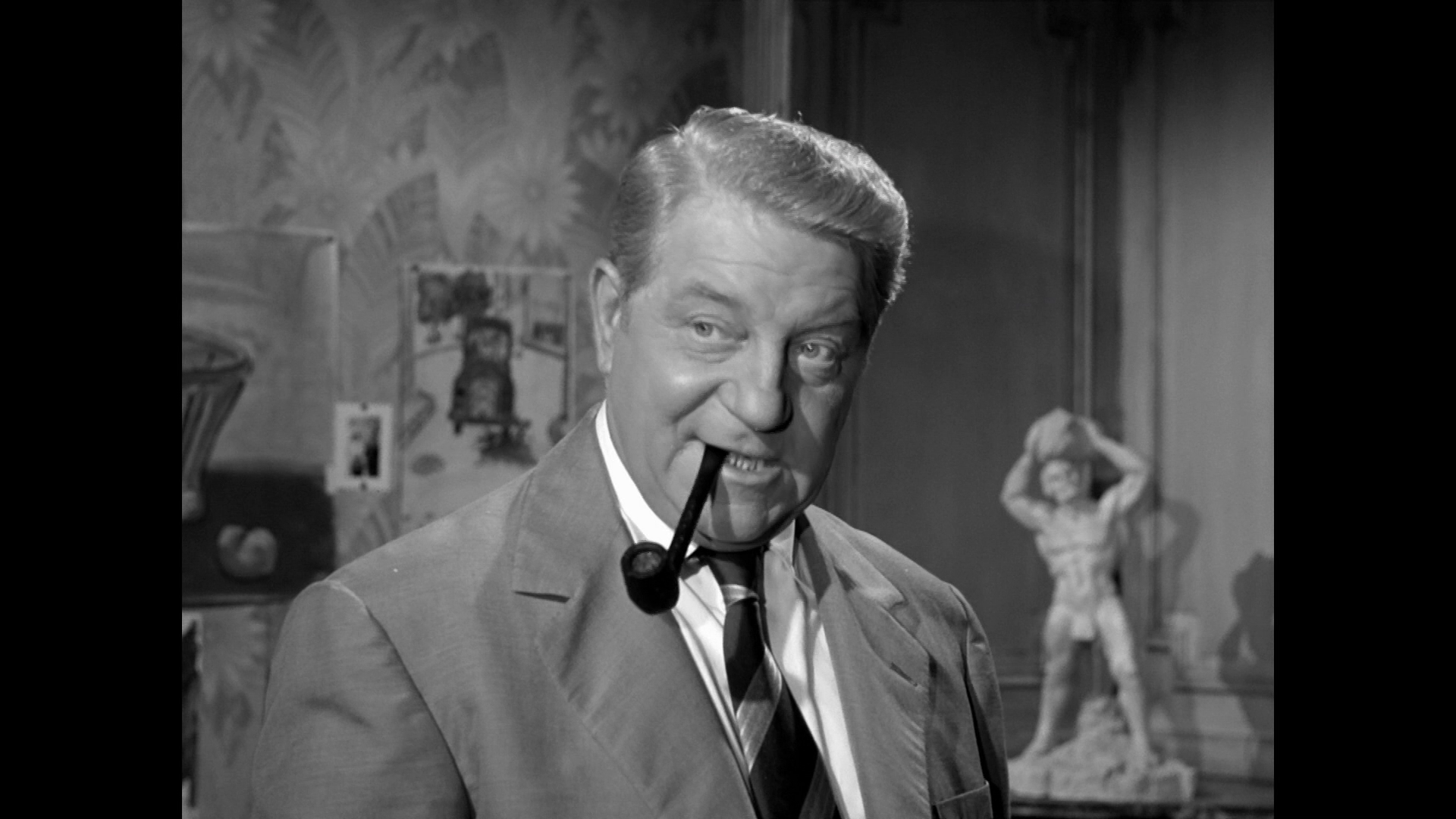 Jean Gabin dans le film policier Maigret tend un piège (1958) de Jean Delannoy