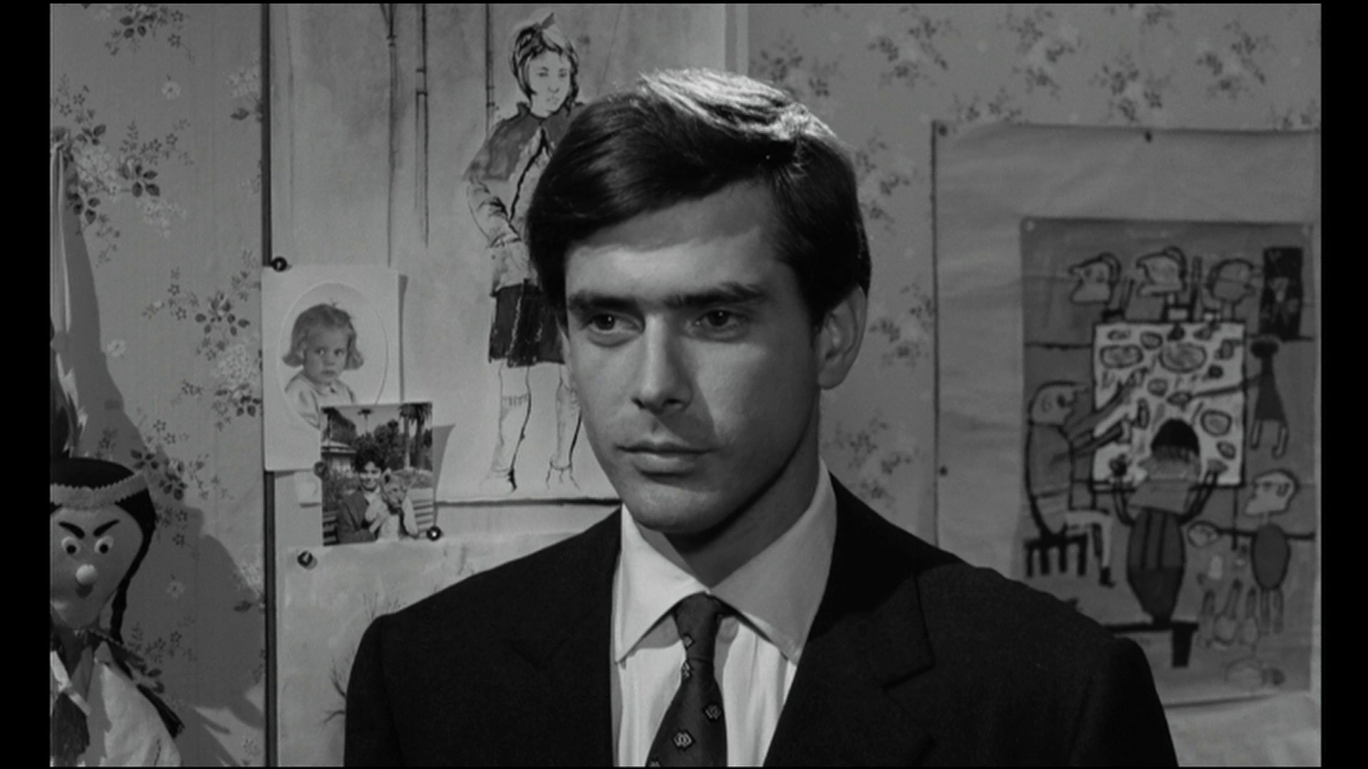 Tomas Milian dans le film Laura nuda (1961) de Nicolò Ferrari
