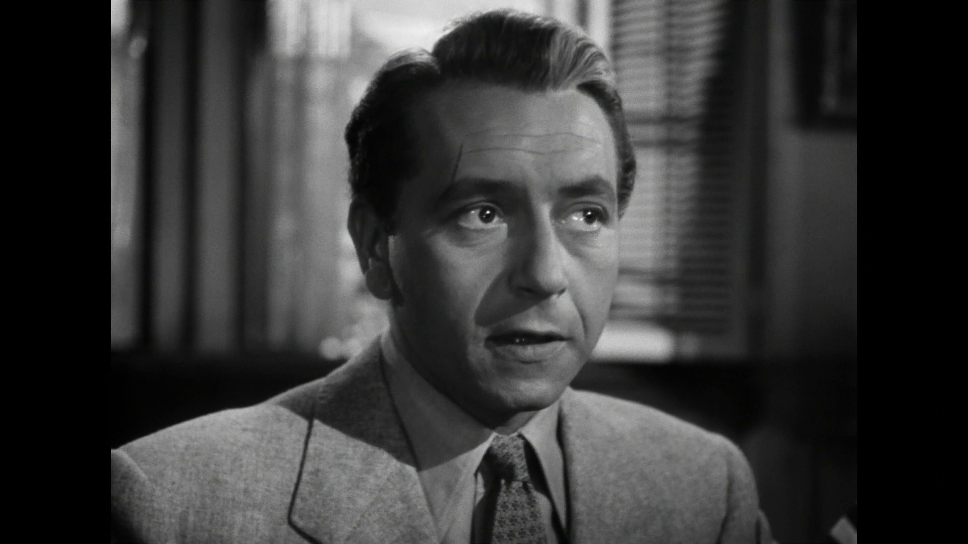 Paul Henreid est Victor Laszlo dans Casablanca (1942) de Michael Curtiz
