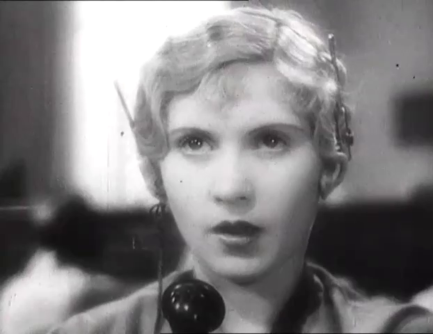 Josette Day dans le film Allô Berlin ? Ici Paris ! (1932) de Julien Duvivier