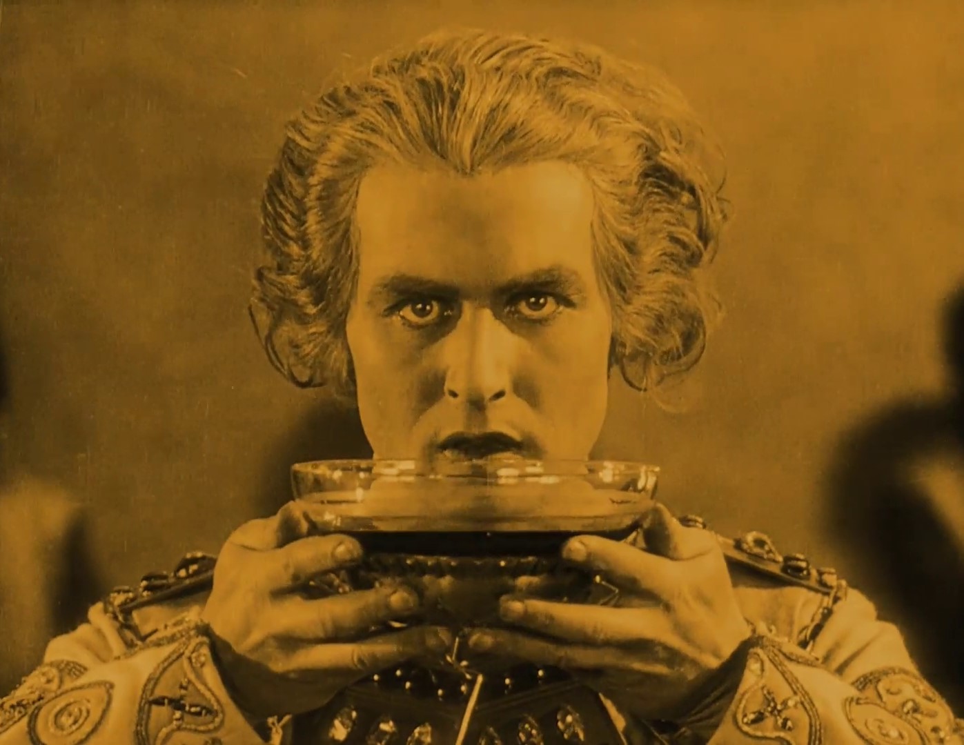 Paul Richter dans le film allemand muet Die Nibelungen (Les Nibelungen, 1924) de Fritz Lang