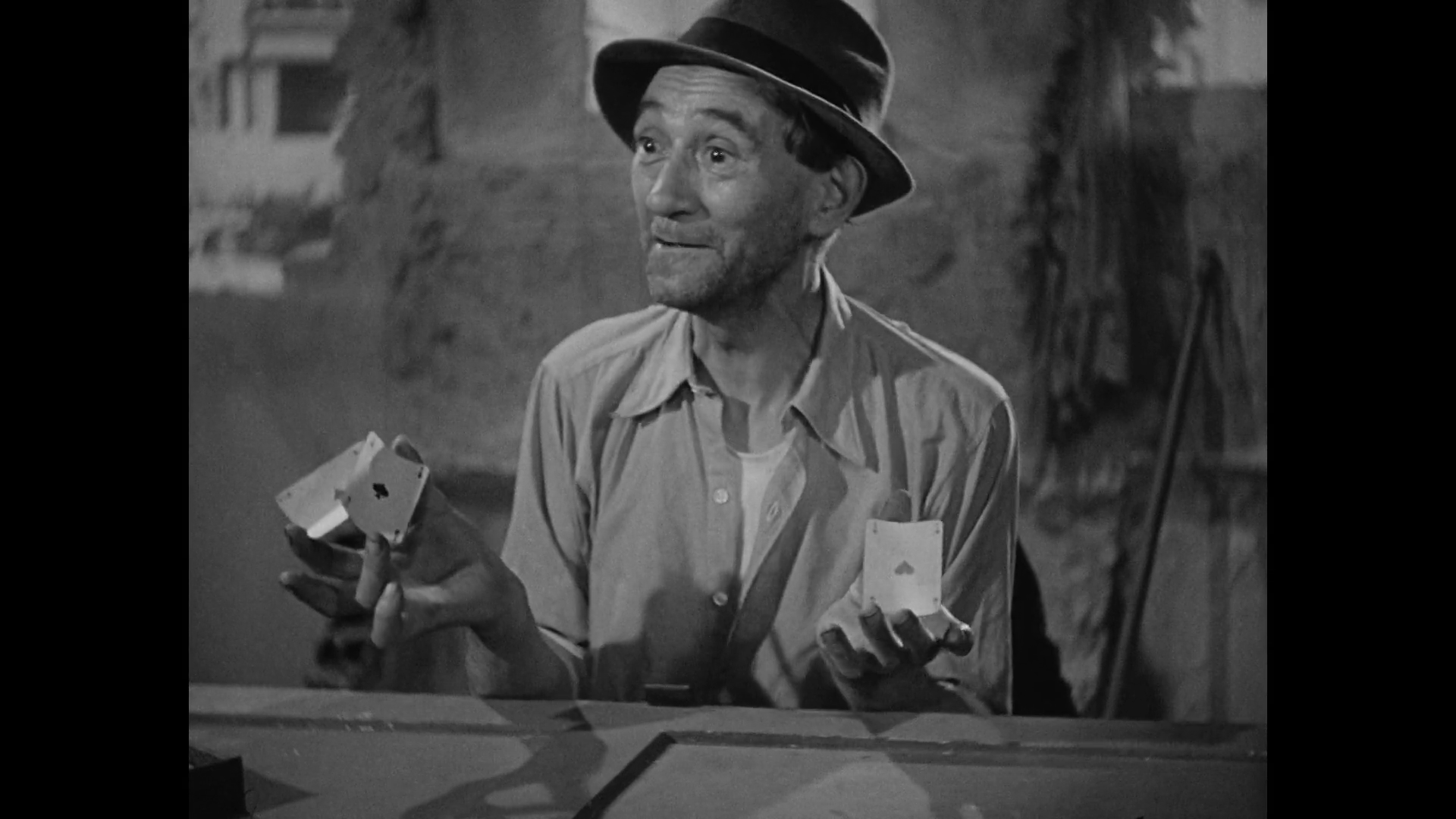 L'acteur Aimos dans le film policier Monsieur La Souris (1942) de Georges Lacombe