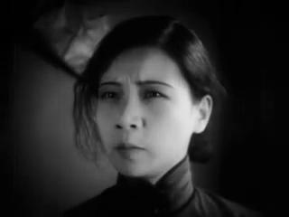 Ruan Lingyu dans le film 神女 (La divine, 1934) de 吳永剛  吴永刚 de Wu Yonggang