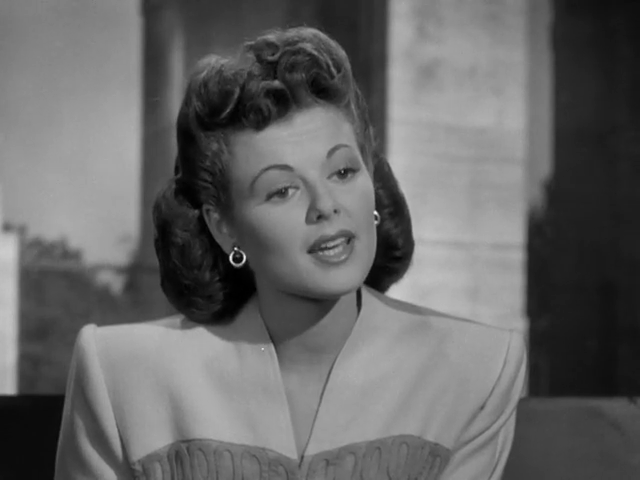 Barbara Hale dans le film policier The Falcon in Hollywood (1944) de Gordon Douglas