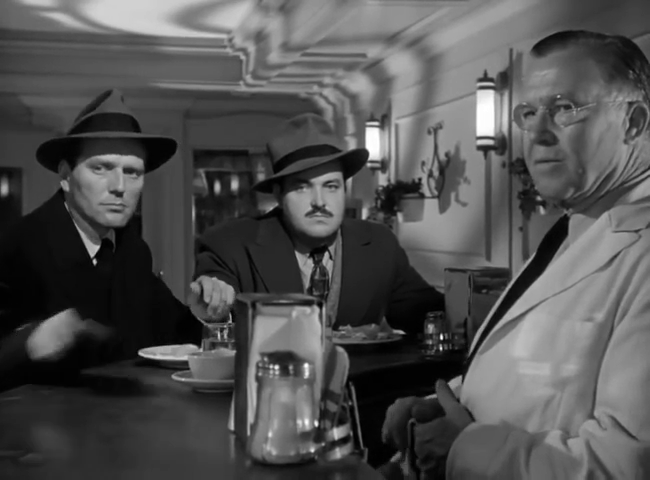 Charles McGraw et William Conrad dans le film américain The killers (Les tueurs, 1946) de Robert Siodmak