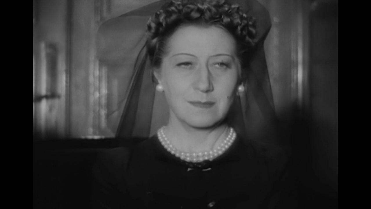 Gabrielle Dorziat dans le film La dame de Malacca (1937) de Marc Allégret