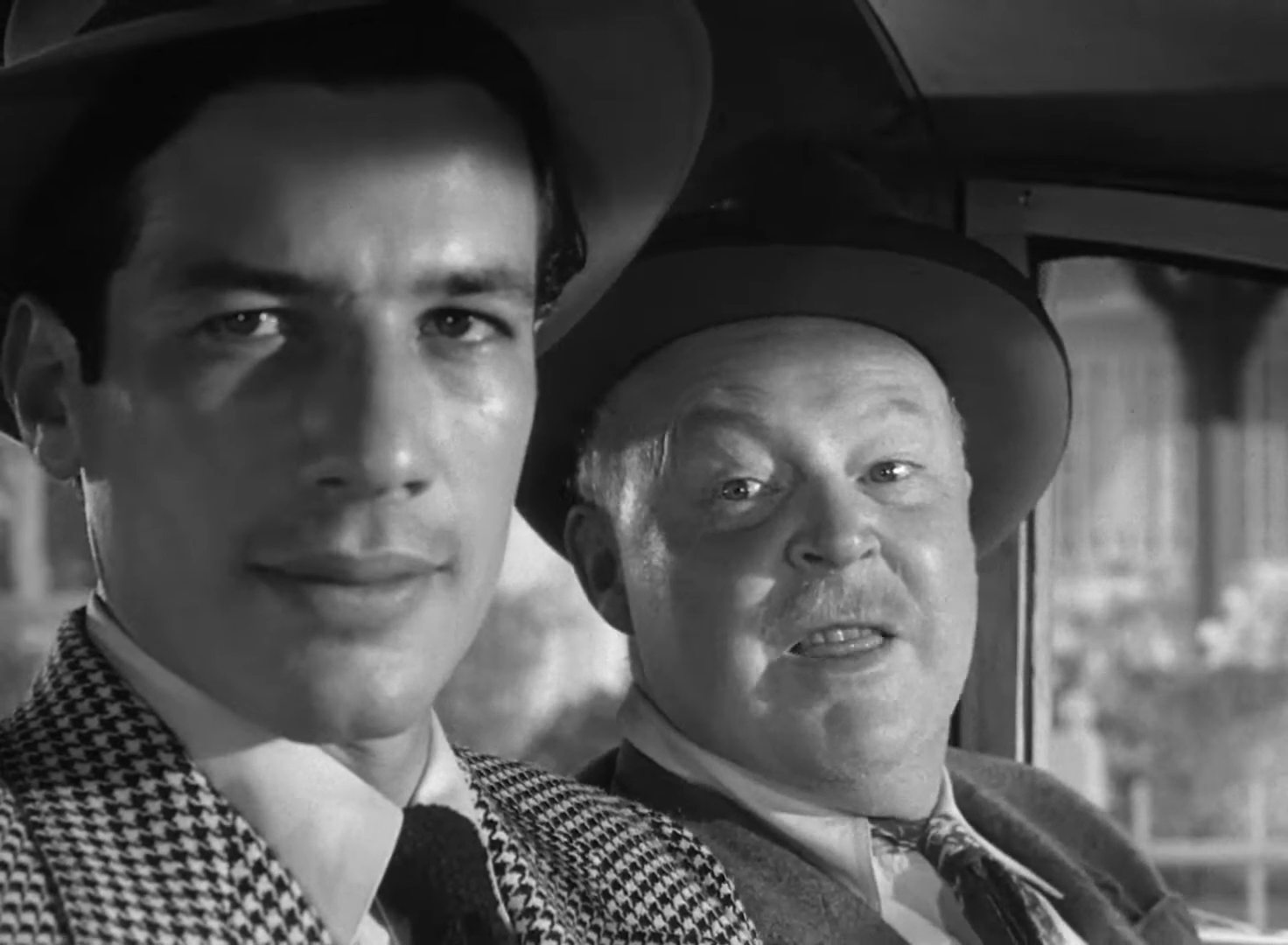 Lawrence Tolan et Don Beddoe dans The Enforcer (La femme à abattre, 1951) de Bretaigne Windust