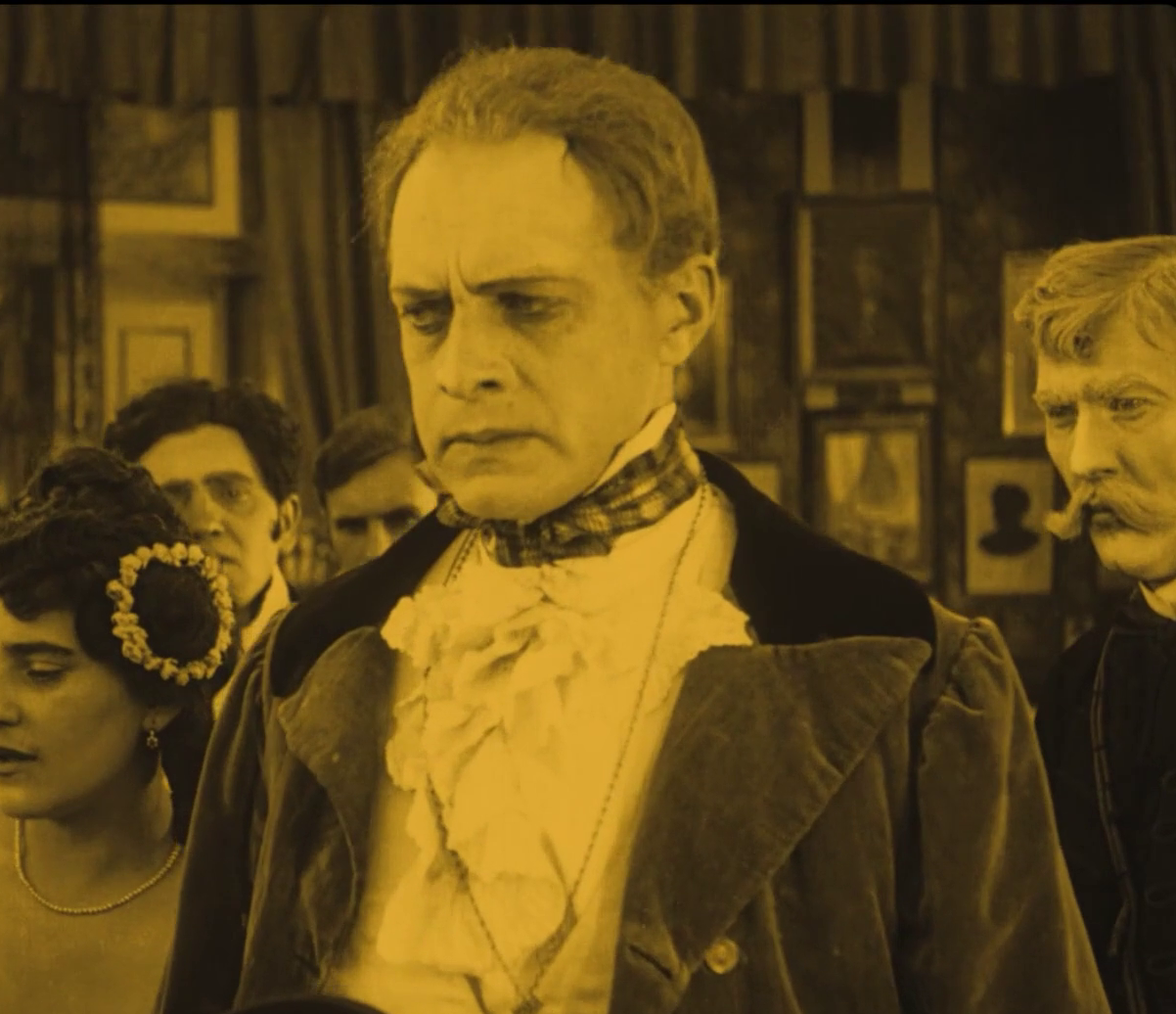 L'acteur Gusztáv Vándory dans le film hongrois muet Az Aranyember (La demi-lune rouge, 1918) de Sándor Korda