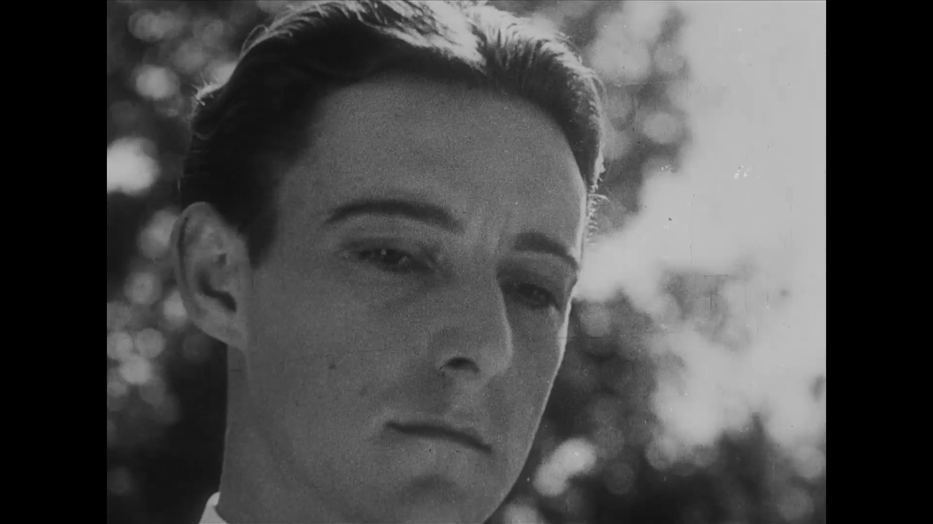 René Ferté dans le film muet Sa tête (1929) de Jean Epstein