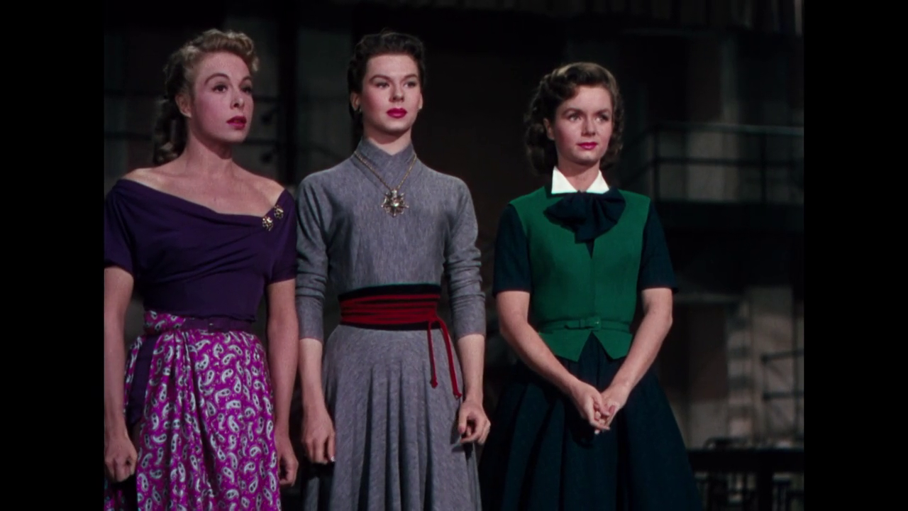 Helen Wood, Debbie Reynolds et Marge Champion dans le film musical américain Give a girl a break (Donnez-lui une chance, 1954) de Stanley Donen