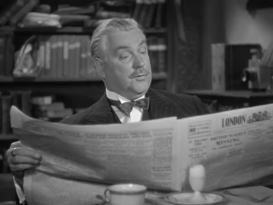 Nigel Bruce est le docteur Watson dans le film Sherlock Holmes in Washington (Sherlock Holmes à Washington, 1943) de Roy William Neill