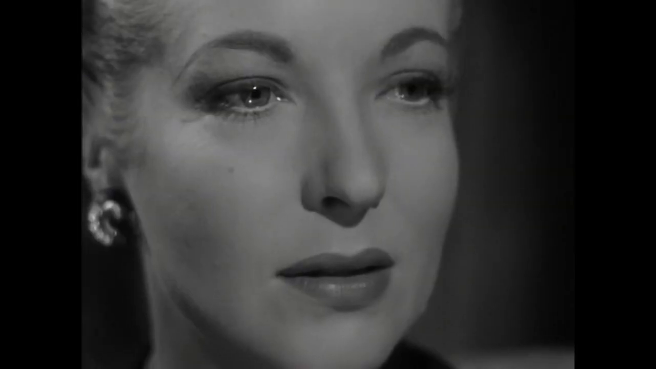 L'actrice Hillary Brooke dans The woman in green (La femme en vert, 1945) de Roy William Neill