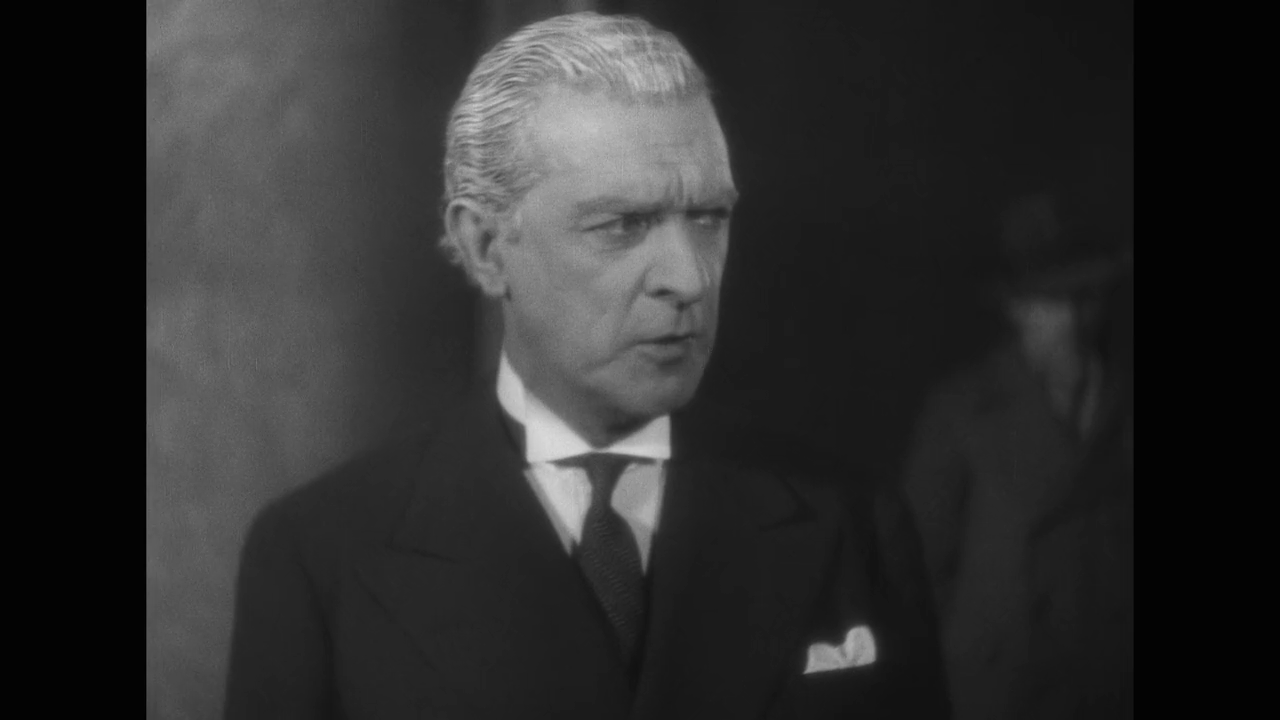 René Navarre dans le film parlant à épisodes Méphisto (1931) de Henri Debain et Nick Winter