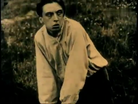 Charles Tutelier dans le film muet belge La Belgique martyre (1919) de Charles Tutelier