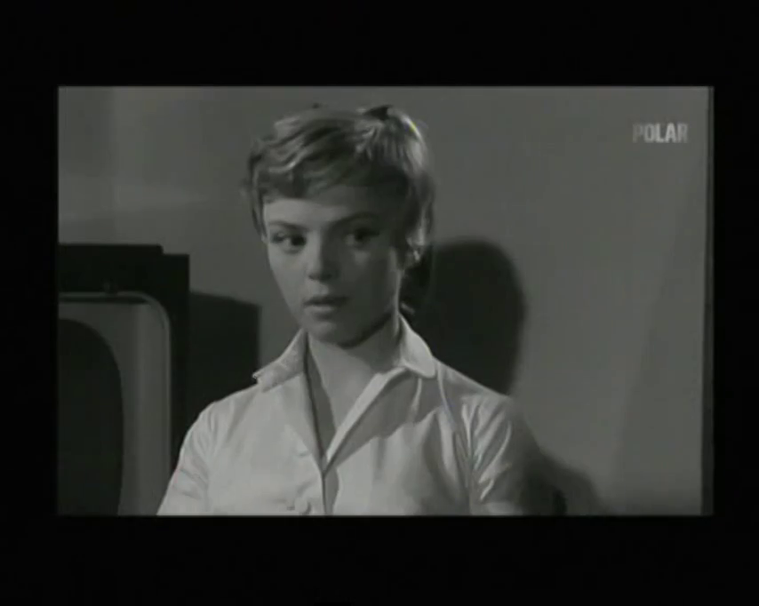 Christine Carère dans La nuit des suspectes (8 femmes en noir, 1960) de Victor Merenda