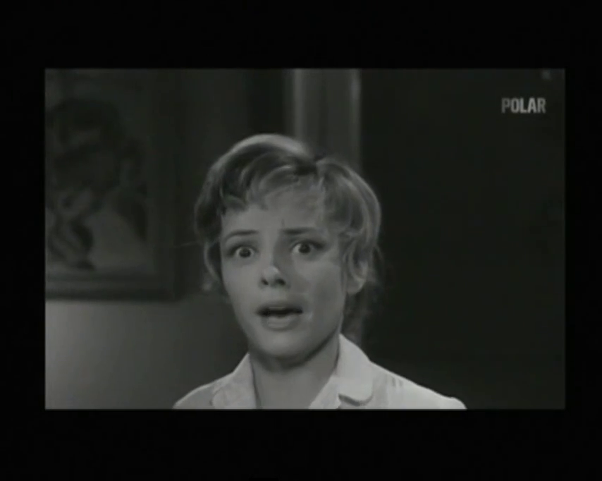 L'actrice Christine Carère dans le film policier La nuit des suspectes (8 femmes en noir, 1960) de Victor Merenda