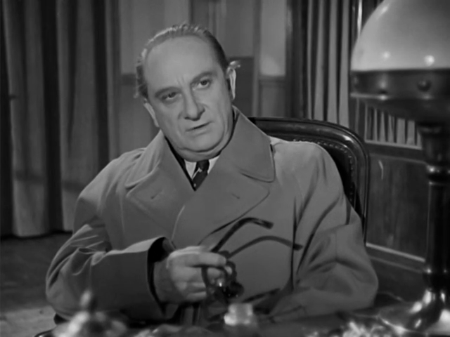 Jean Debucourt dans le film policier français Identité judiciaire (1951) de Hervé Bromberger