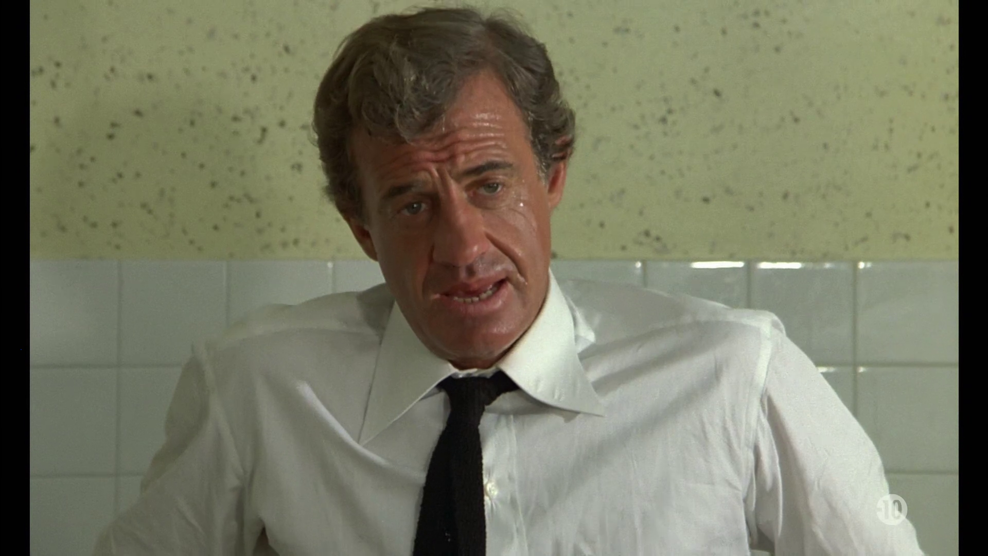 Jean-Paul Belmondo dans Le professionnel (1981) de Georges Lautner