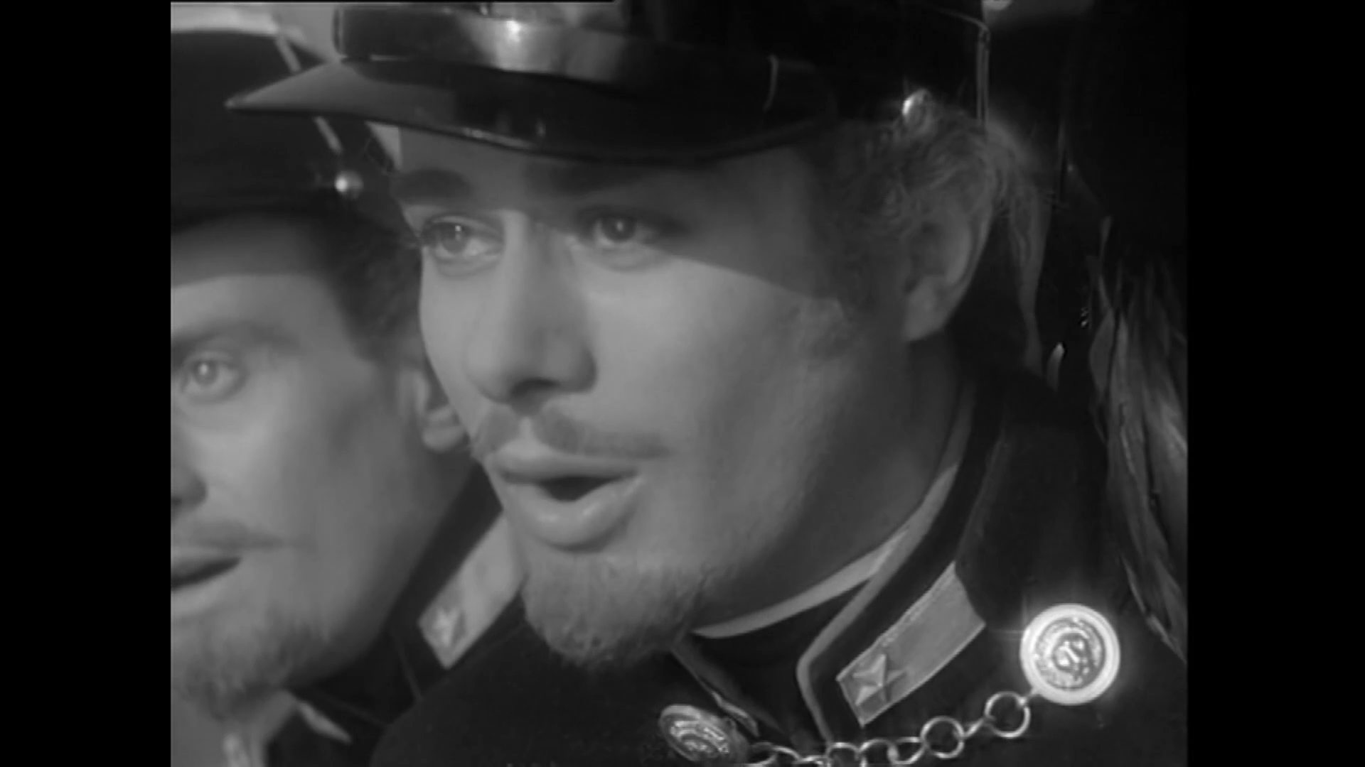 Massimo Serato dans le film Piccolo mondo antico (Le mariage de minuit, 1941) de Mario Soldati