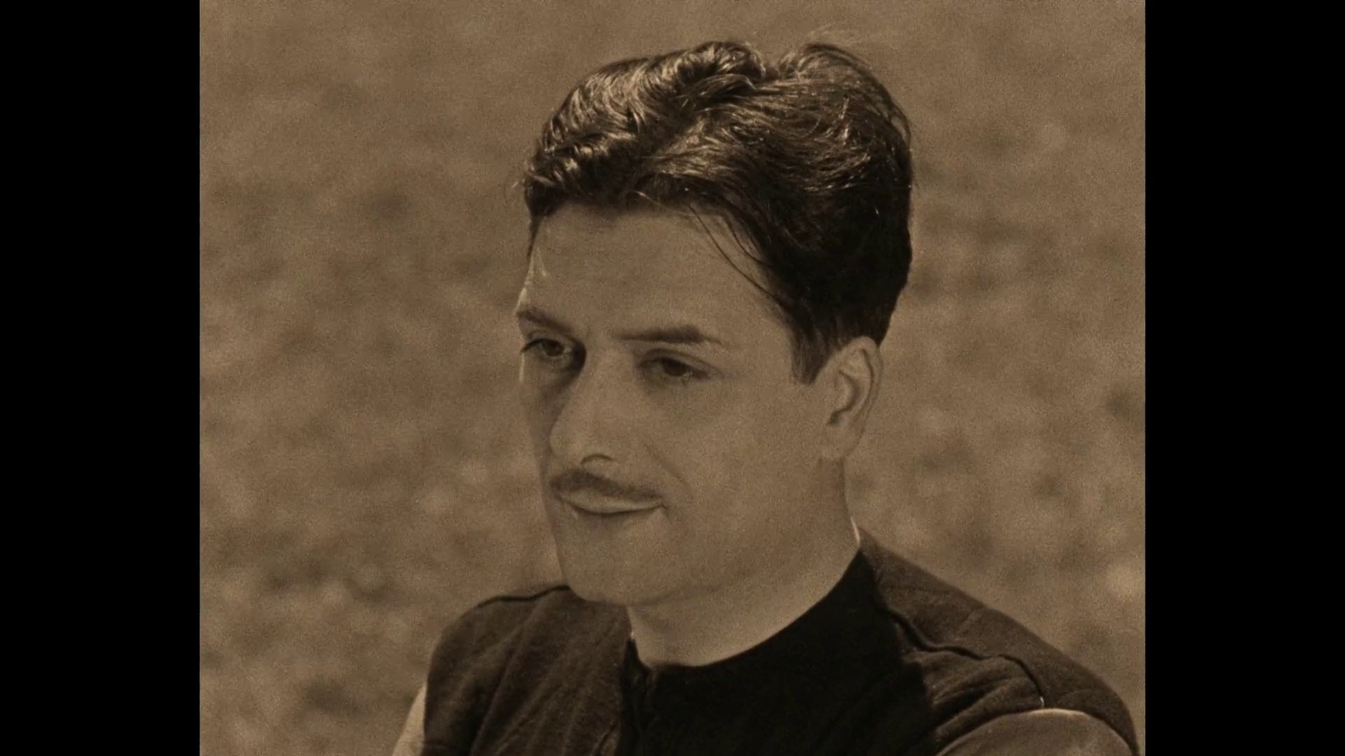 L'acteur Rolla Norman dans le film muet La grande passion (1928) d'André Hugon