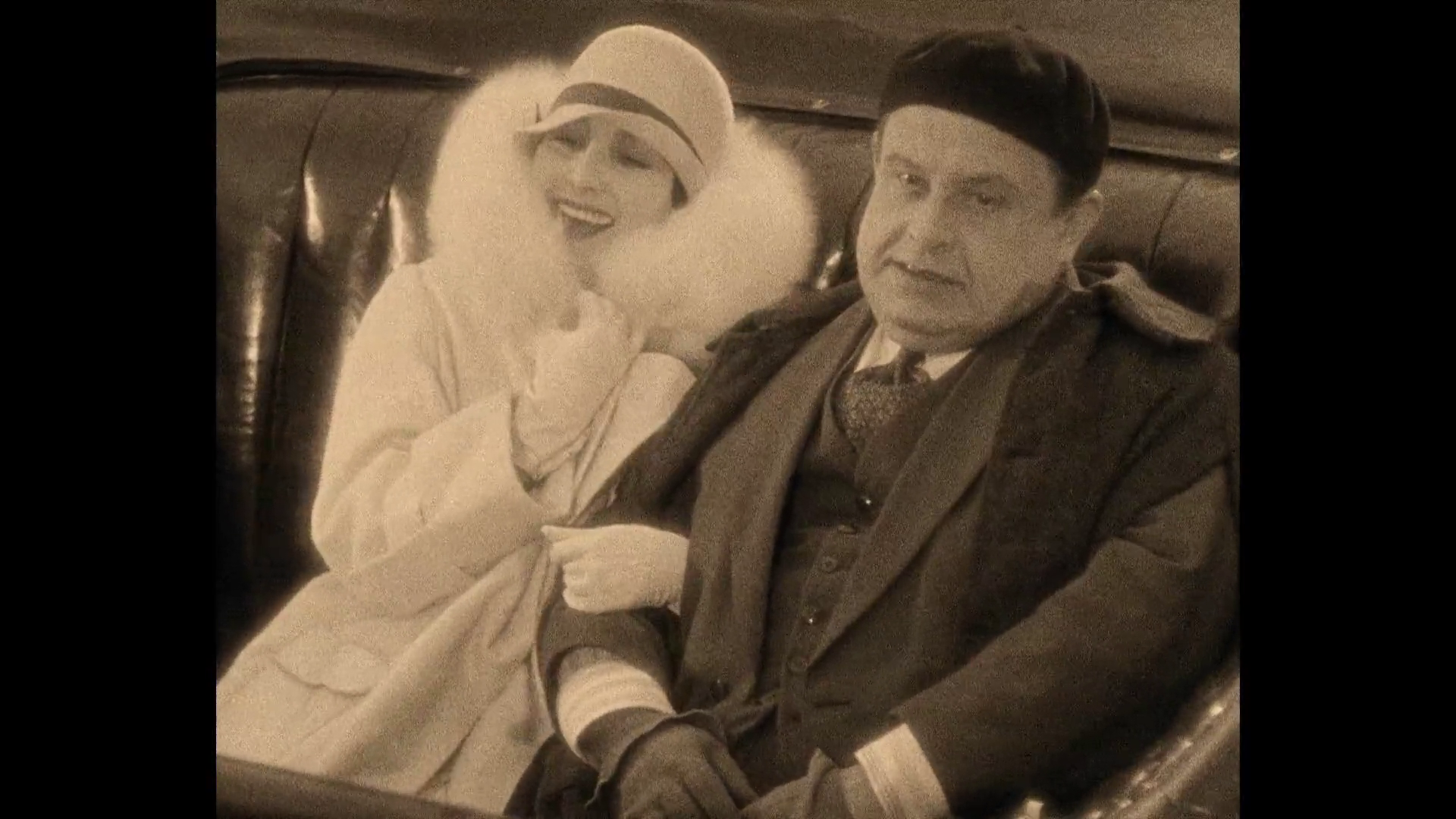 Lil Dagover et Léon Larive dans le film muet La grande passion (1928) d'André Hugon