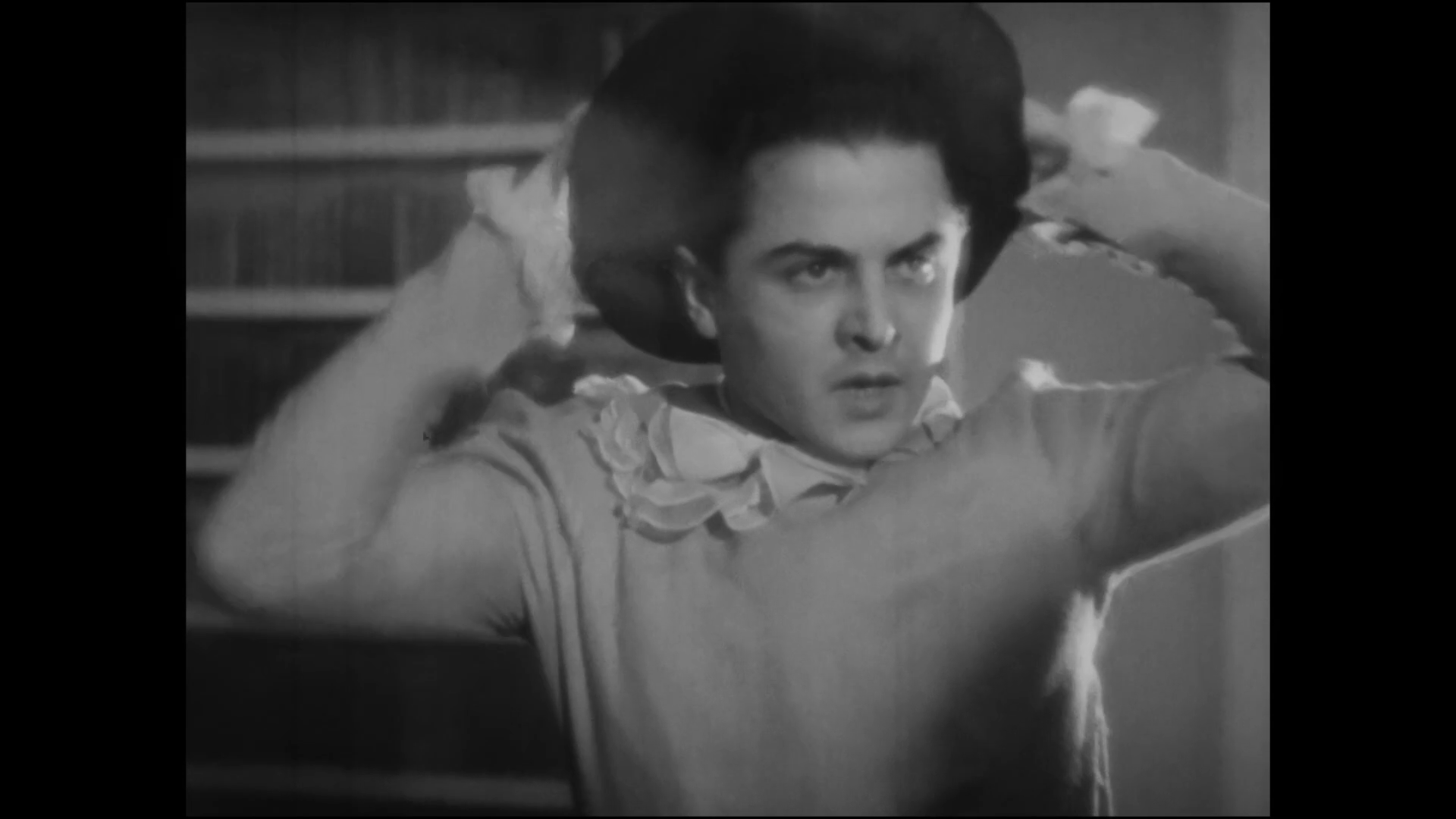 L'acteur Raymond Galle dans Club de femmes (1936) de Jacques Deval