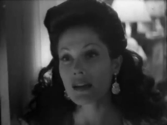 Simone Sylvestre dans le film français La femme en rouge (1947) de Louis Cuny