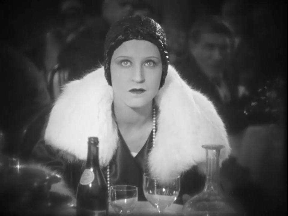 Brigitte Helm dans le film muet L'argent (1928) de Marcel L'Herbier