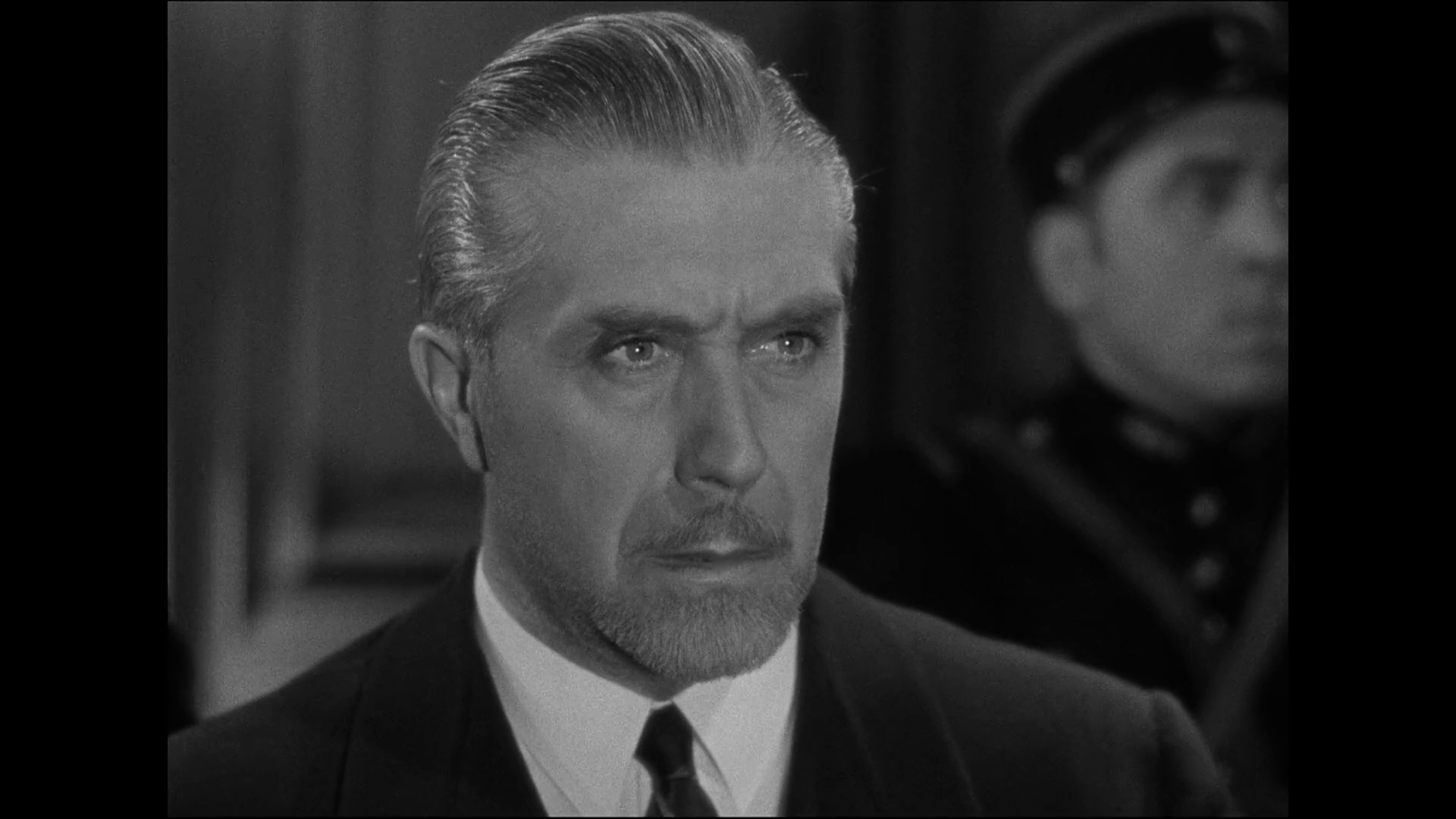 L'acteur Victor Francen dans Forfaiture (1937) de Marcel L'Herbier
