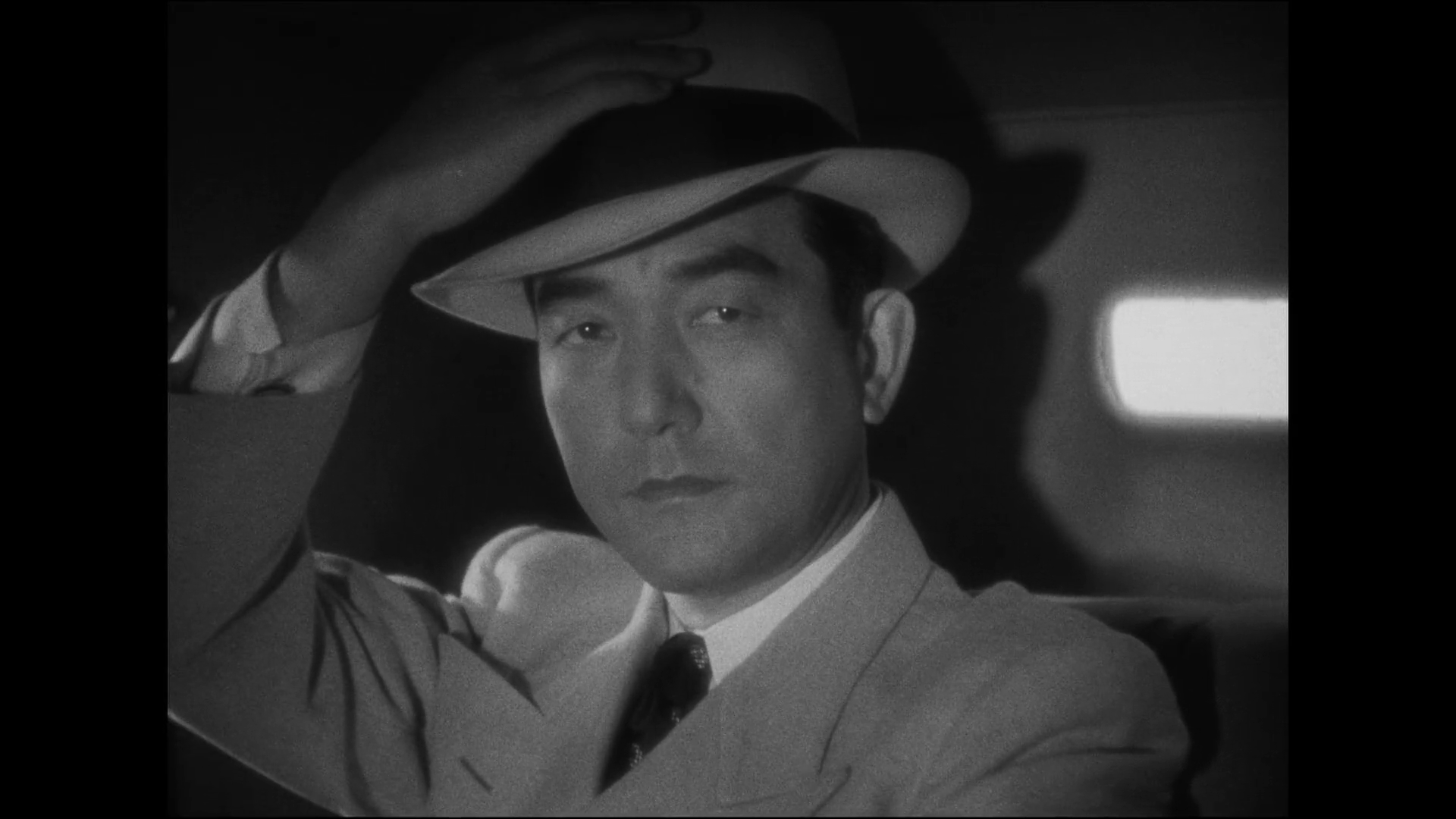 Sessue Hayakawa dans le film Forfaiture (1937) de Marcel L'Herbier